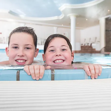 Отель Bergjuwel Нойштифт-им-Штубайталь